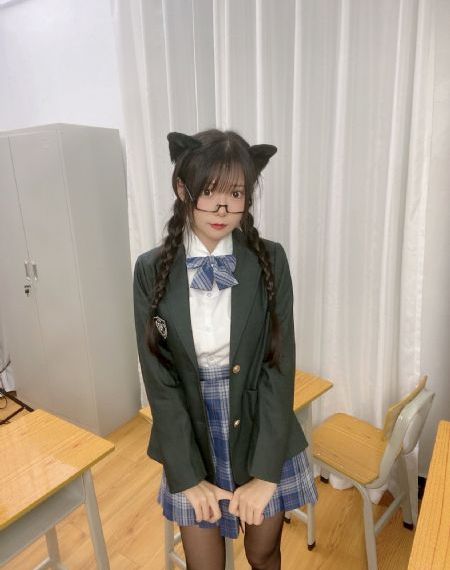 浴室激情hd免费看