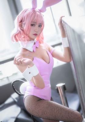 和黑帮老大在一起的365天